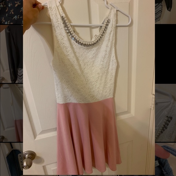 Papaya Pink/White Dress - Picture 2 of 4